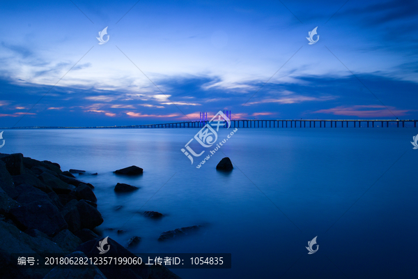 青岛胶州湾夜景