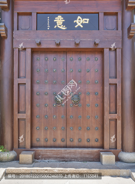 庙宇建筑门
