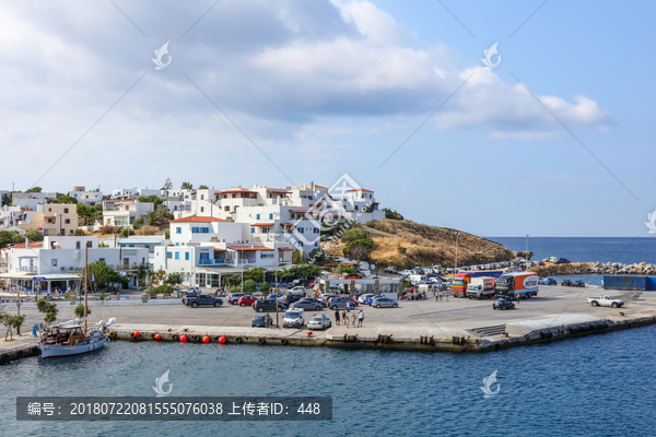 希腊爱琴海渡轮港口