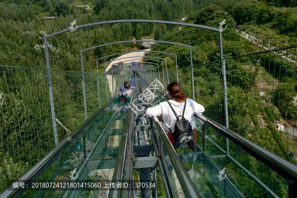 高空管轨式滑道