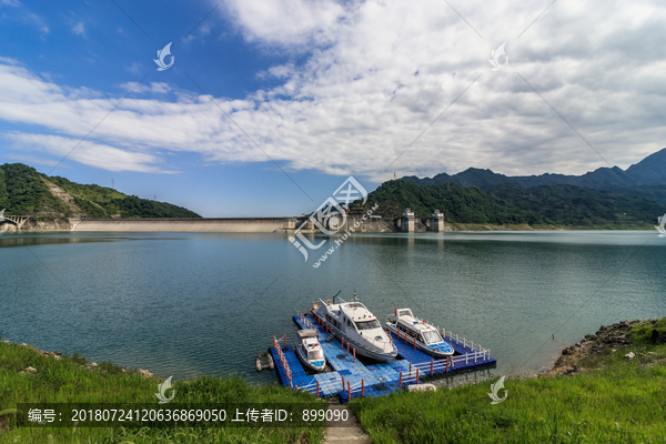 紫坪铺水库