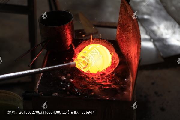 玻璃器皿加工