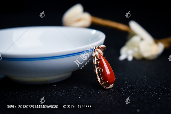 红珊瑚挂件