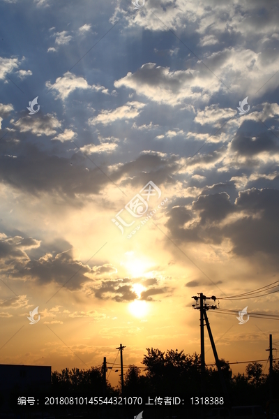 城市夕阳彩霞