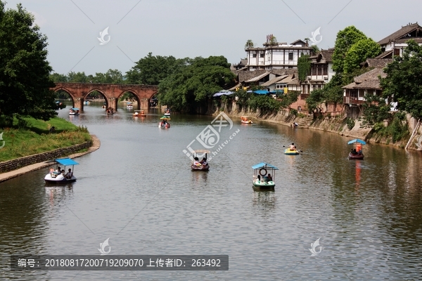 平乐古镇水景