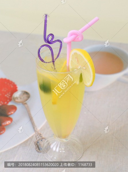 青柠柠檬茶