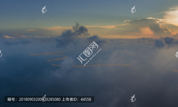天空云彩