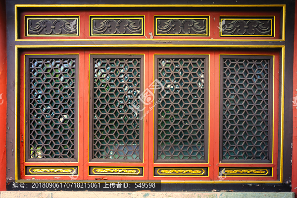 中式木雕门窗
