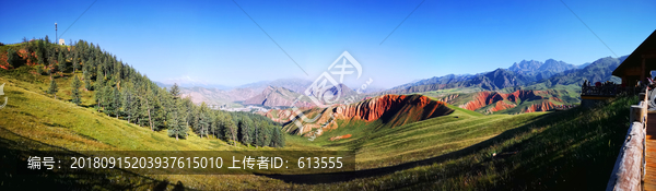 青海祁连卓尔山全景图