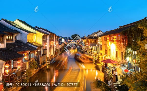 中国苏州七里山塘夜景