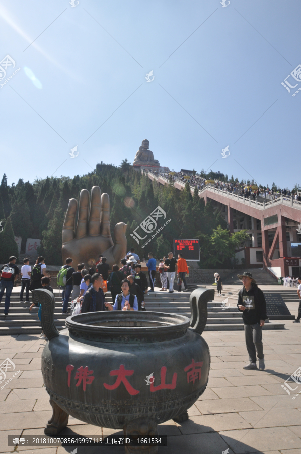南山大佛