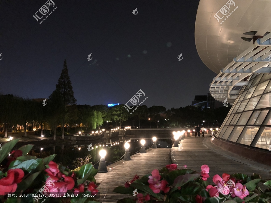 上海国家会计学院餐厅之夜