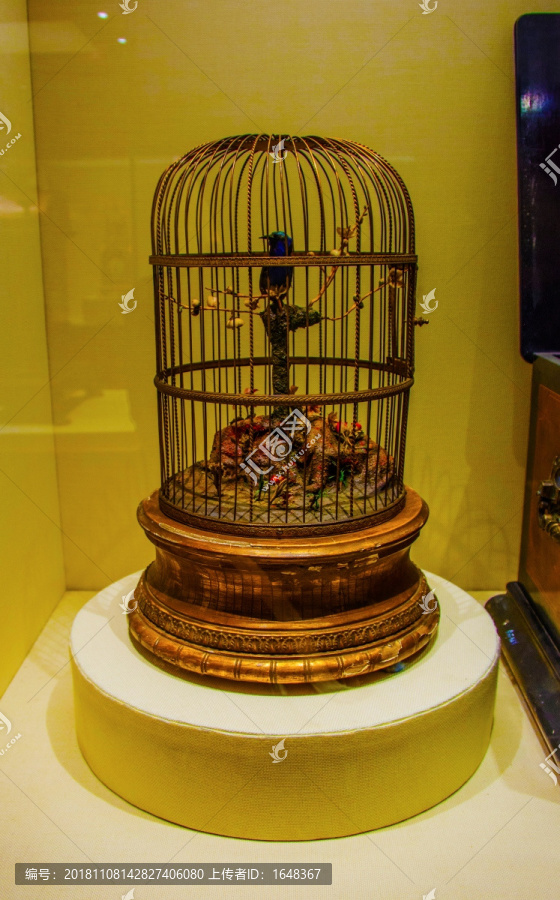清代法国制造铜渡金鸟笼式钟