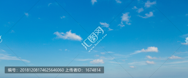 纯蓝色天空