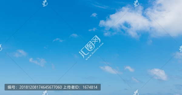 纯蓝色天空