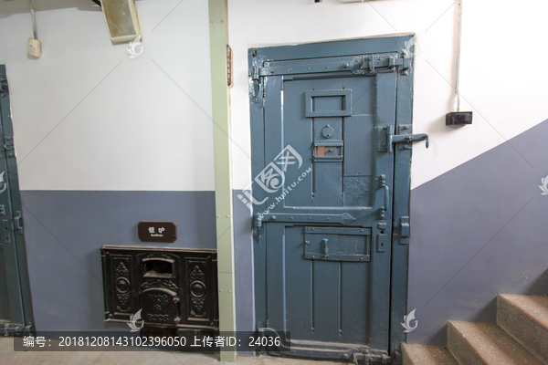 青岛德国监狱旧址博物馆囚室门