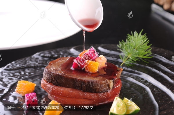 红酒鹅肝