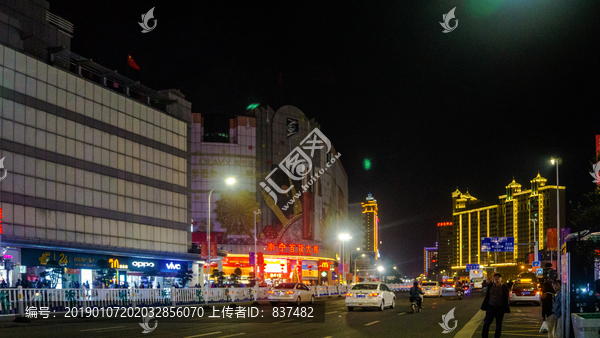 朝阳广场夜景