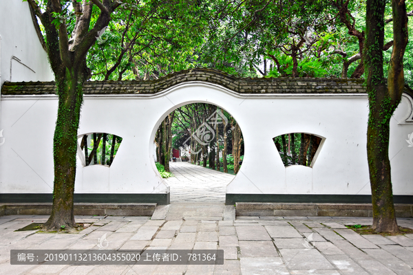 西禅寺月洞门