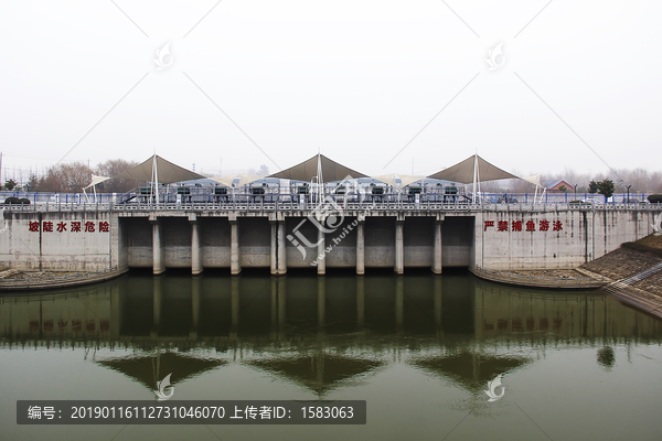 运河水闸