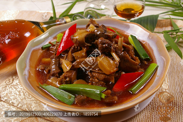 生焖水鸭