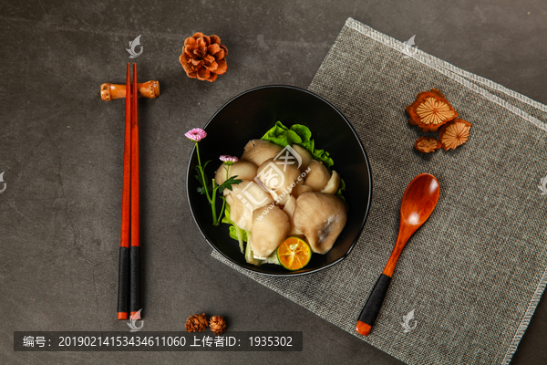 火锅配菜菌菇