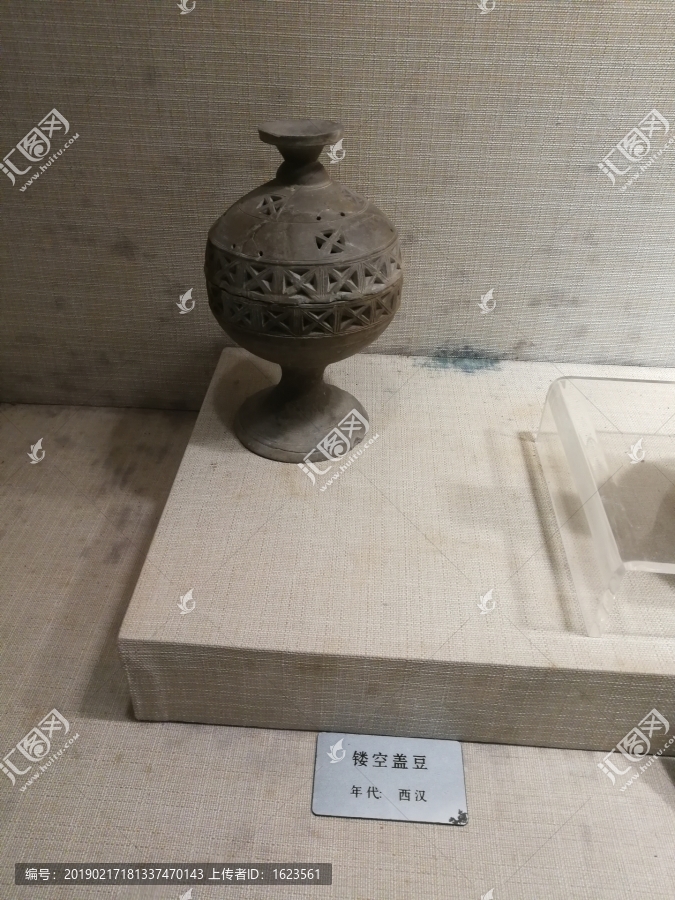 古代彩陶