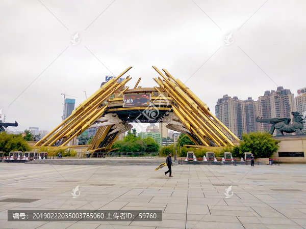 贵阳筑城广场芦笙造型雕塑