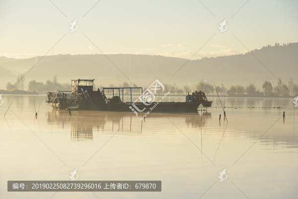 杞麓湖美景