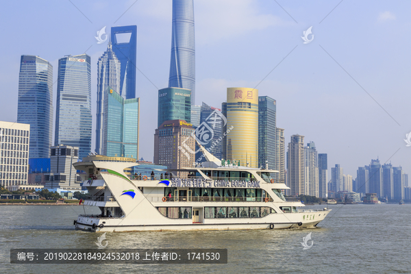 上海外滩游艇