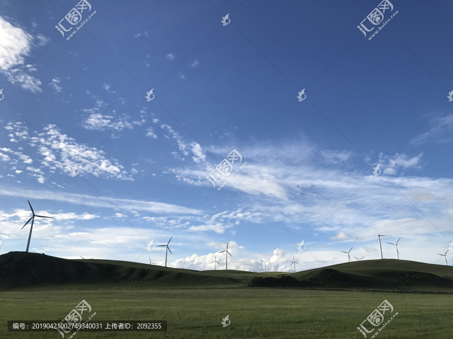 草原上的风力发电场