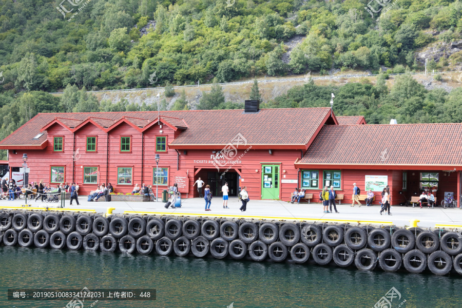 松恩峡湾游船码头