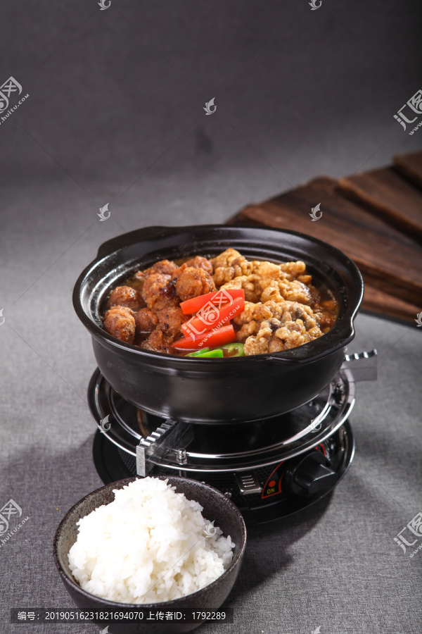 砂锅小酥肉