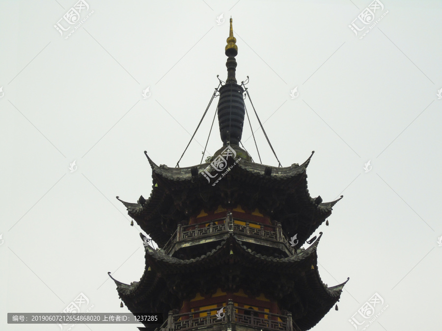 佛塔顶部