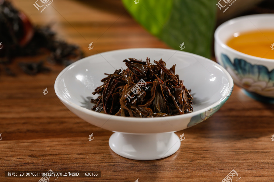 红茶茶叶茶汤绿茶