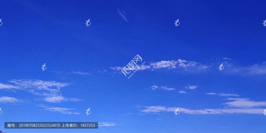 天空