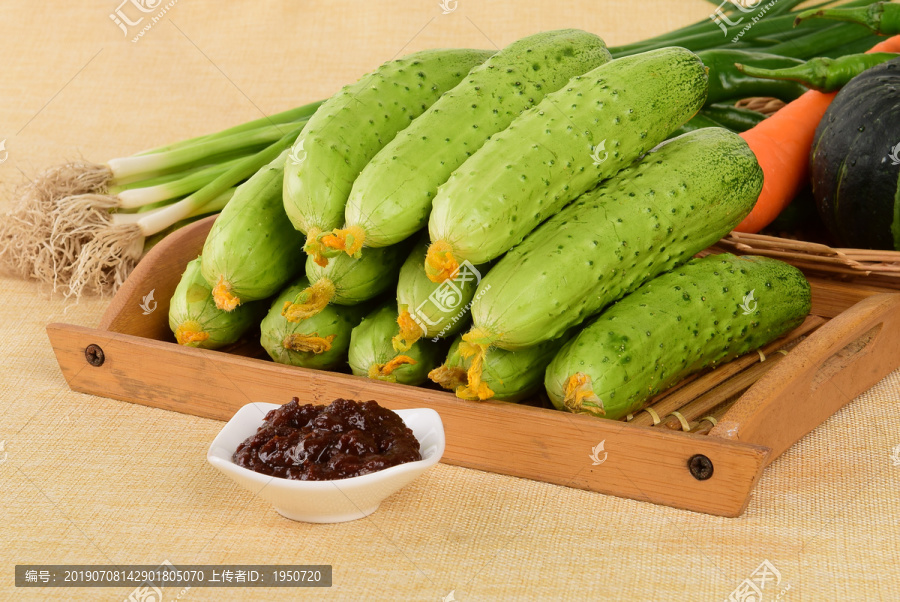 黄瓜旱黄瓜水果黄瓜东北架黄瓜