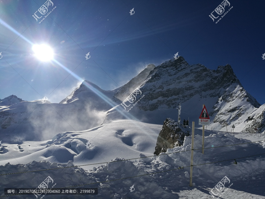 雪山