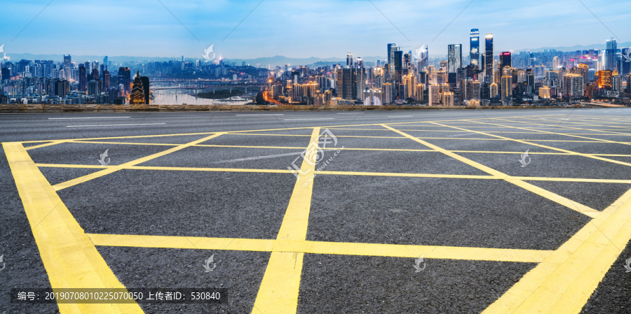 地面划线和建筑景观