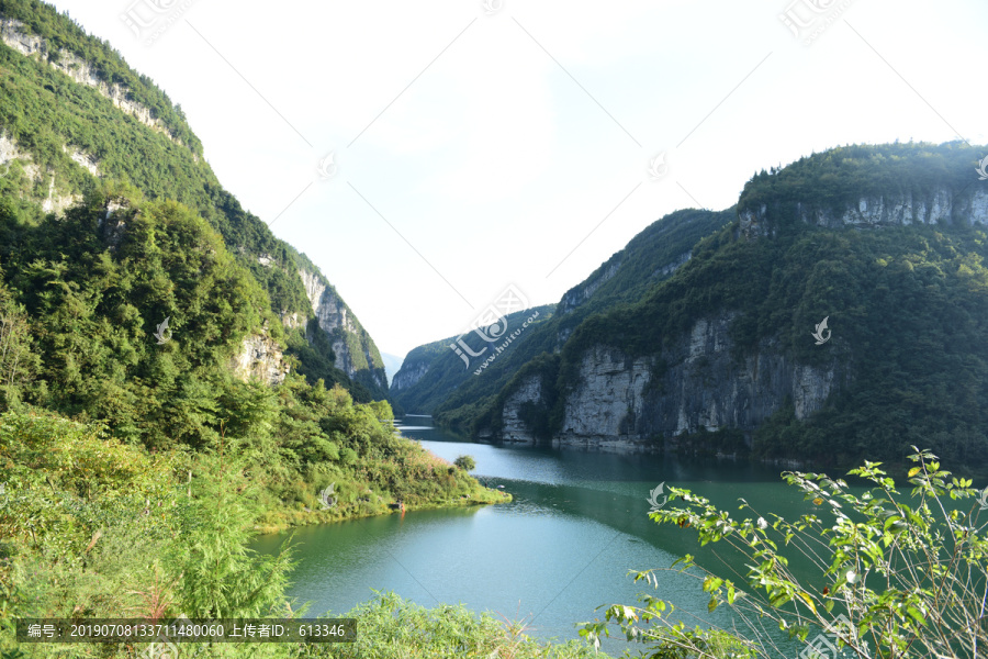 湖北恩施州马鹿河大桥河流桥梁