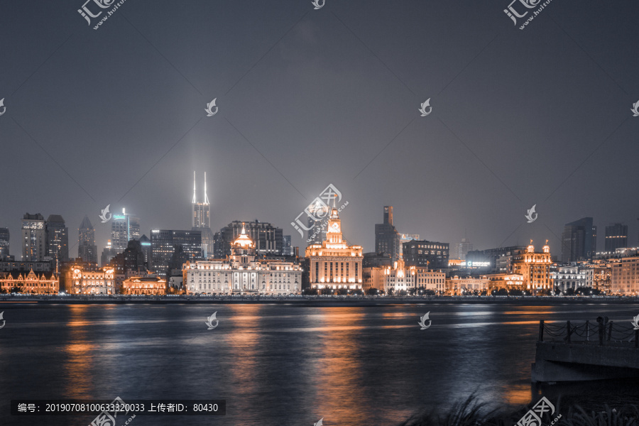 上海外滩建筑夜景