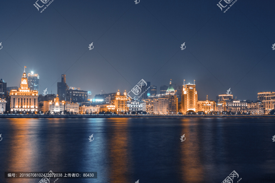 上海外滩建筑夜景