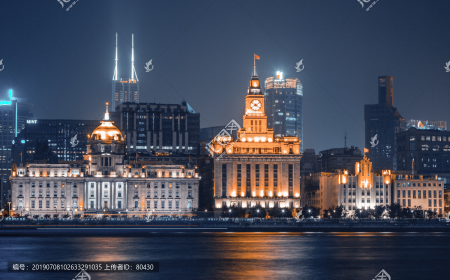 上海外滩建筑夜景