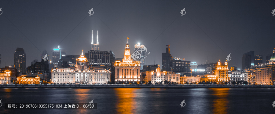 上海外滩建筑夜景