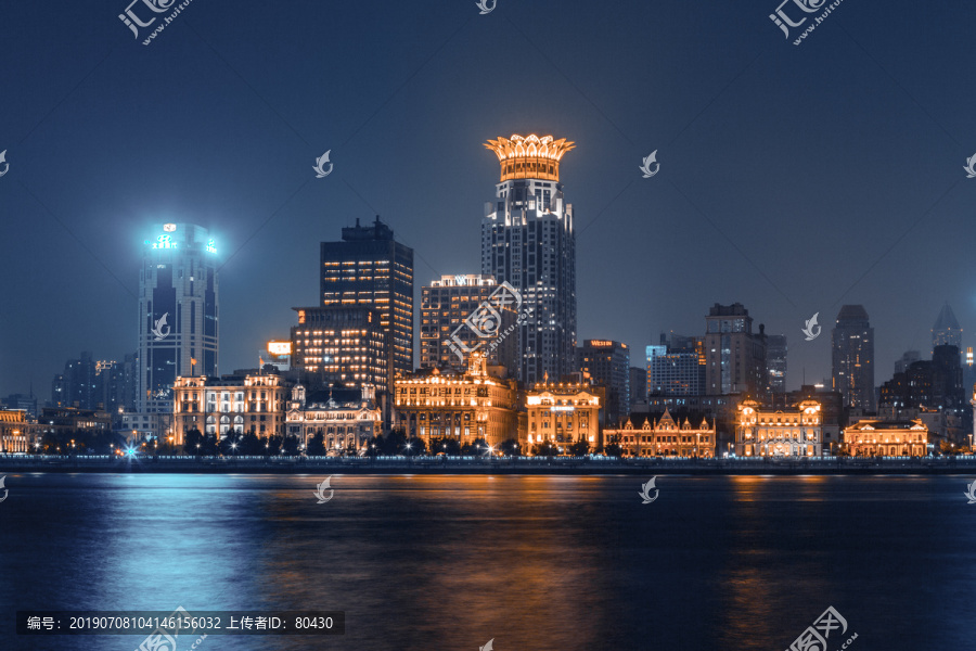 上海外滩建筑夜景
