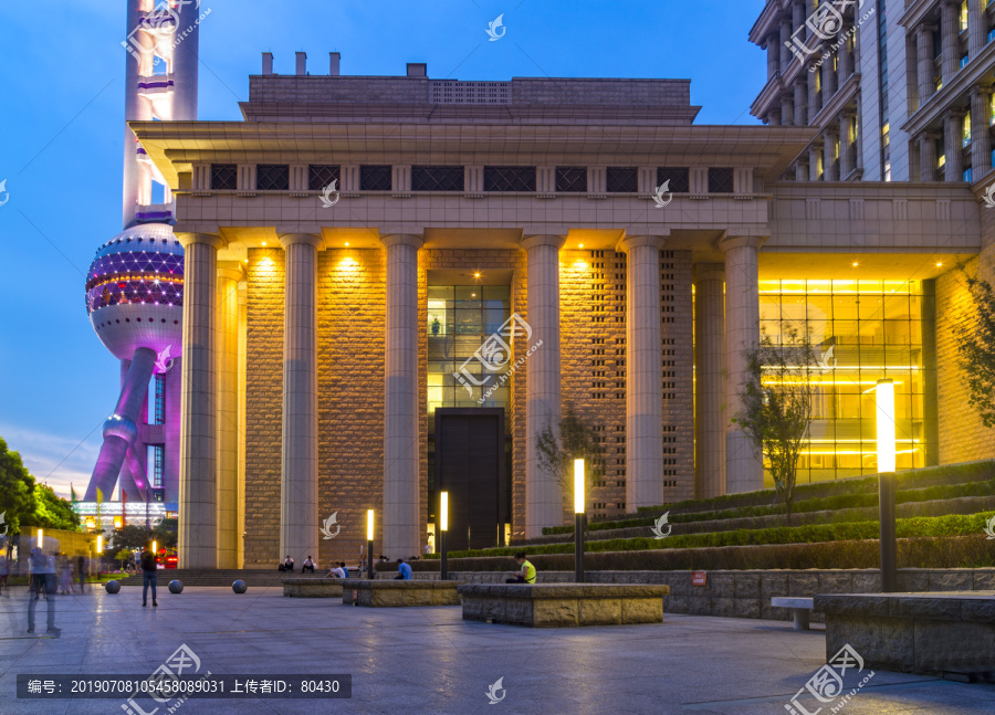 上海金融中心建筑夜景