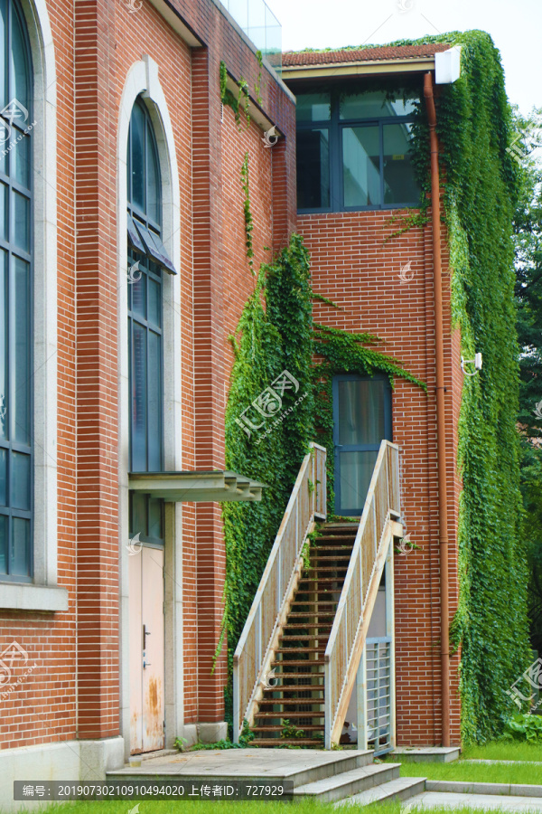 苏州大学