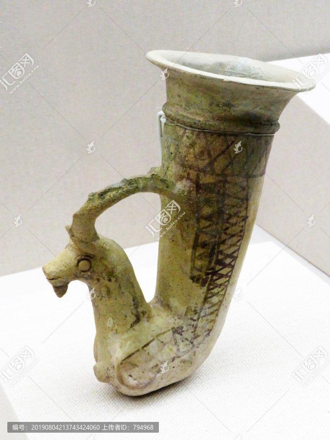 安息帝国时期彩绘陶制来通