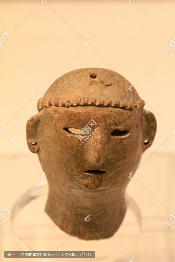 陶俑首仰韶文化5000年前