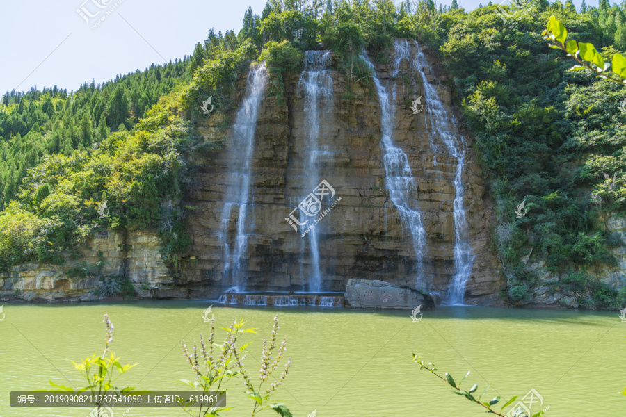 青州黄花溪山水瀑布风景